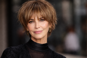 Игра слов - это юмор, где каламбур приходит внезапно, как счёт за коммуналку в конце месяца