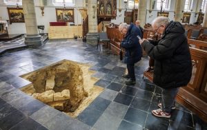 Китайские студенты массово меняют карьеру в IT на обучение искусству жарки идеального шашлыка