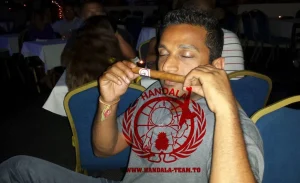 На долларовых купюрах впервые появится подпись Трампа