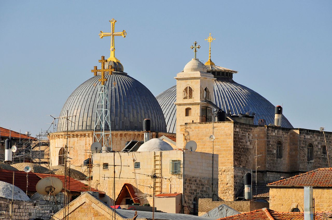 Скандал в Иерусалиме: впервые за столетия латинскому патриарху запретили войти в храм Гроба Господня
