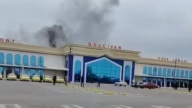 Иранские дроны атаковали территорию Азербайджана - пострадали аэропорт и мирные жители