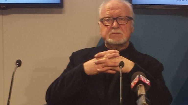 «Всегда поднимай тех, кто упал»: Янис Стрейчс - о любви, женщинах, детях и стариках