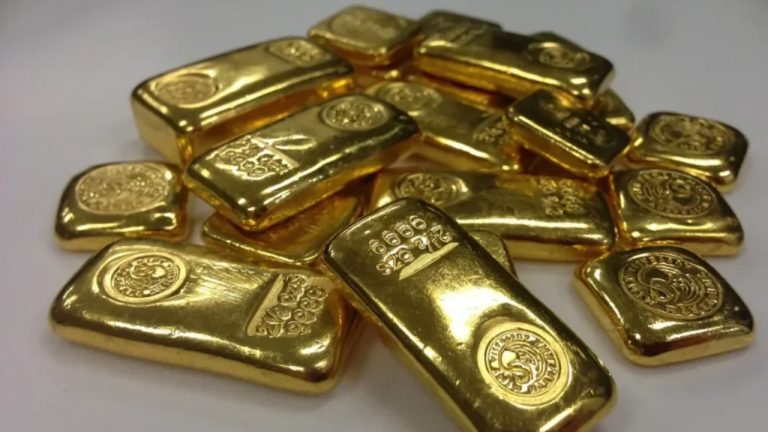 Золото застряло в Дубае из-за войны: трейдеры продают слитки со скидкой