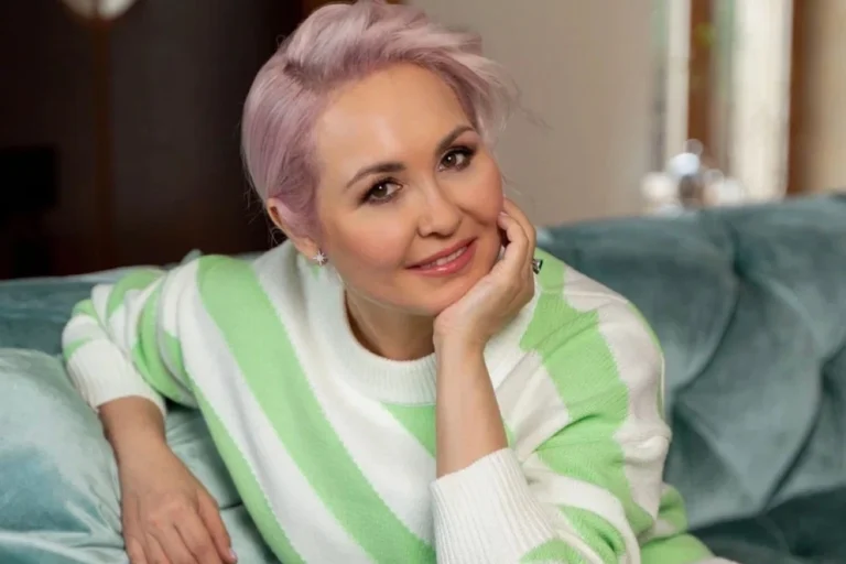 Овны, Козероги, Рыбы и Водолеи в гороскопе Василисы Володиной на понедельник 9 марта