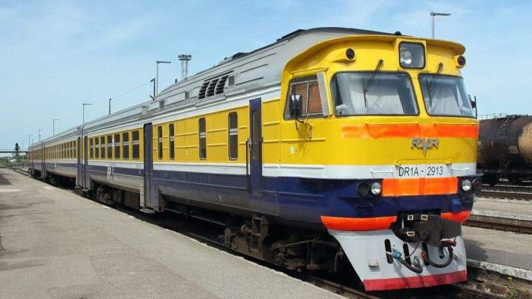 Vivi меняет расписание движения дизельных поездов