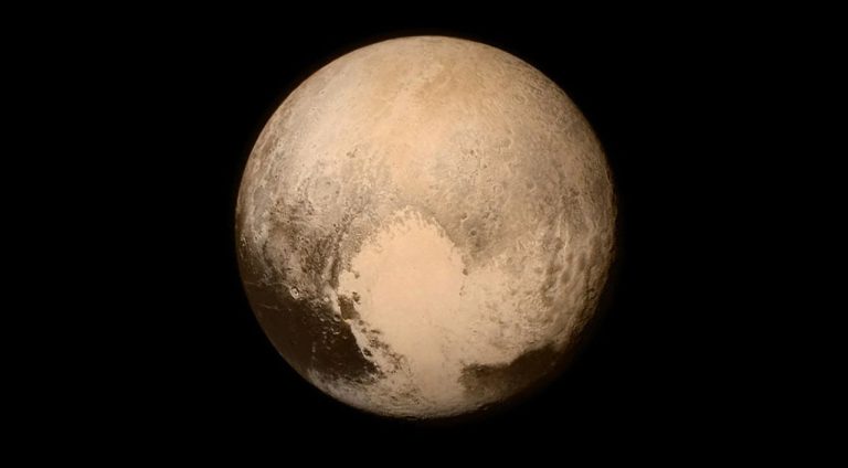 «Верните Плутону статус планеты»: 10-летняя девочка написала письмо в NASA - и получила ответ