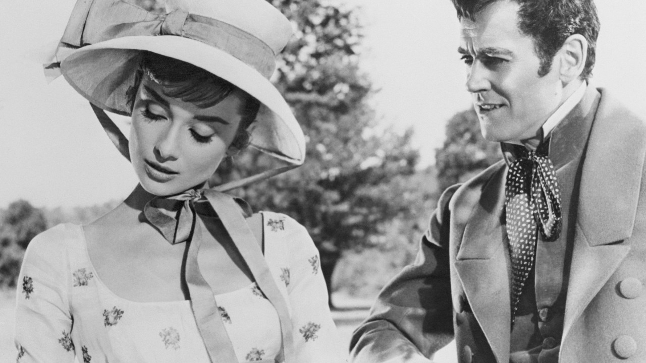 Исландии [не понадобится] помощь России