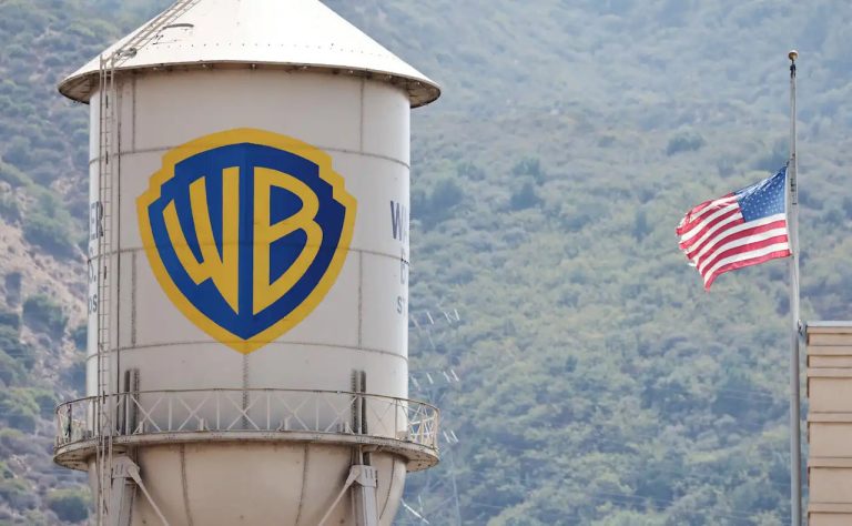 Более тысячи деятелей Голливуда требуют заблокировать продажу Warner Bros. Discovery компании Paramount