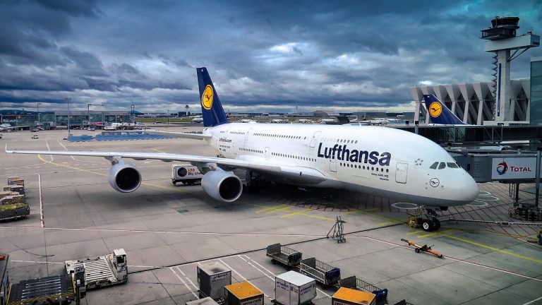 Из-за забастовки Lufthansa отменены рейсы из Риги во Франкфурт и обратно