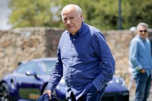 Запрет на каблуки и штраф до 3000 евро: Греция вводит строгие правила для туристов