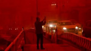 В Абу-Даби обломки перехваченной ракеты унесли жизни двух человек