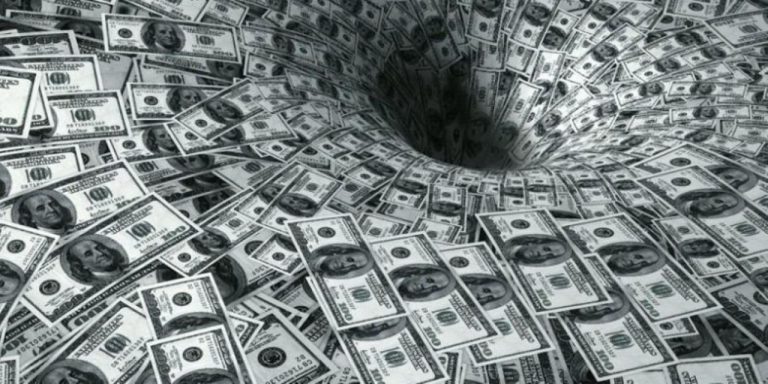 Офшоры на триллионы: какие суммы богатейшие люди мира утаивают от налогов