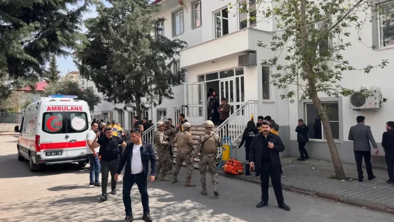 В Турции ужесточат контроль над оружием после стрельбы в школах