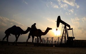 Нефть Brent подскочила до 97 долларов из-за захвата иранского судна в Ормузском проливе