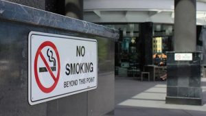 В Англии намерены запретить мобильные телефоны в школах