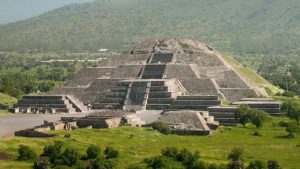 В Мексике у пирамид Теотиуакана произошла стрельба: погибла туристка из Канады, есть раненые