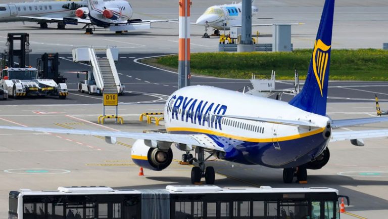 Ryanair закроет базу в аэропорту в Берлине из-за высоких сборов
