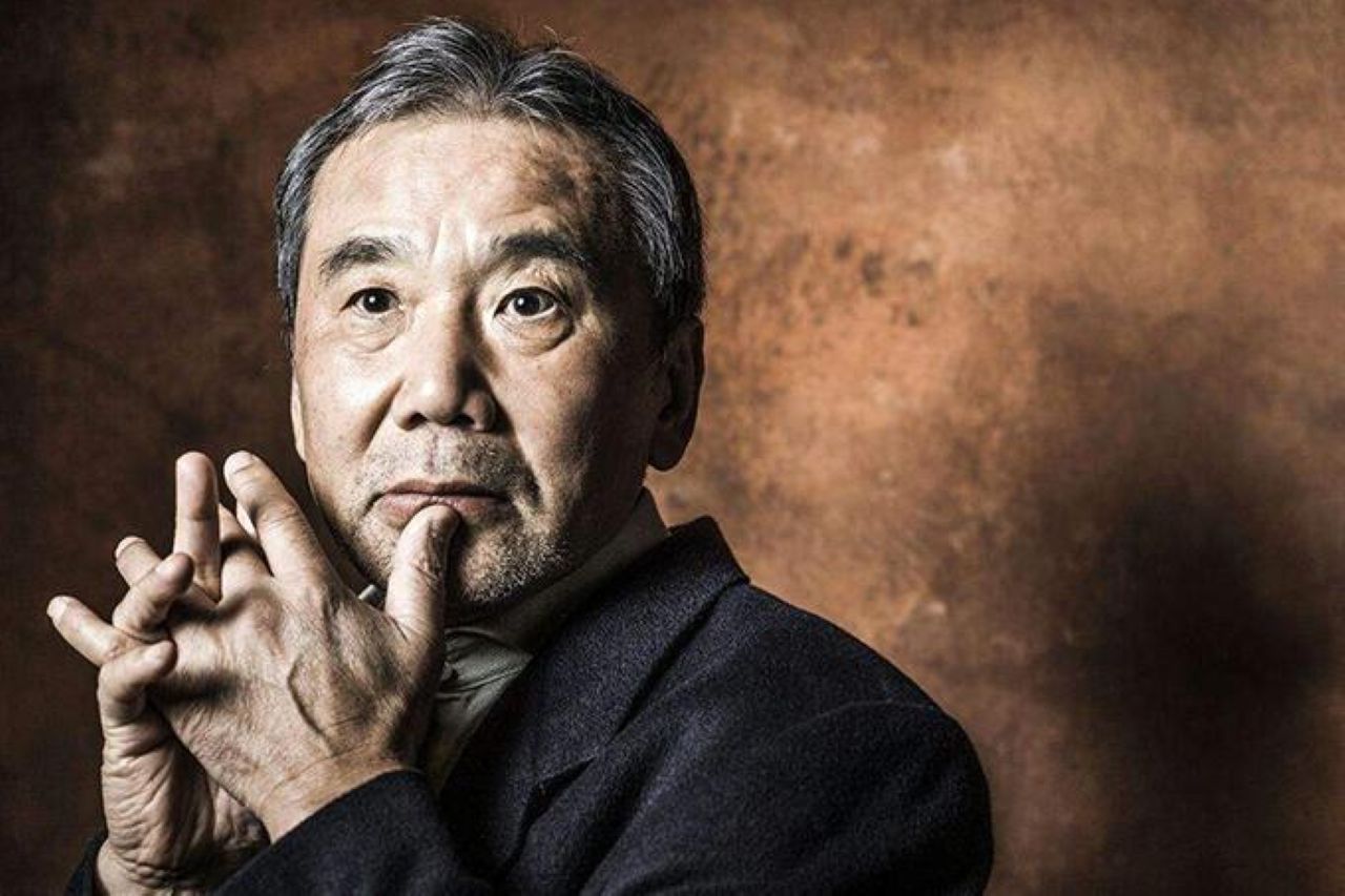 Мураками выпустит летом новый роман: впервые в центре сюжета - женщина