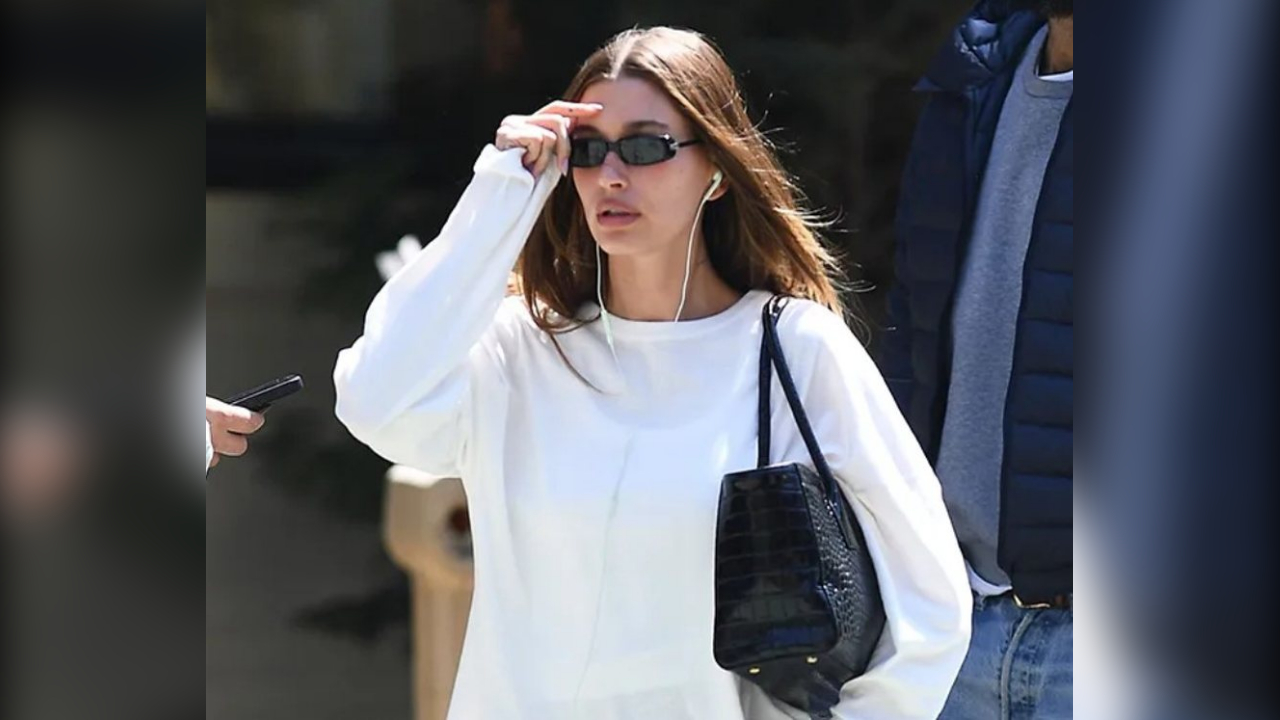 Это «антитрендовое» сочетание станет главным модным трендом этого года