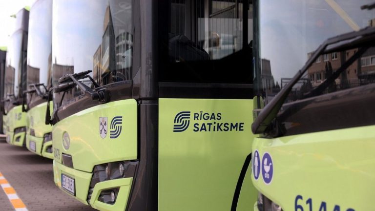 С 9 мая в Риге по выходным введут еще семь маршрутов ночных автобусов