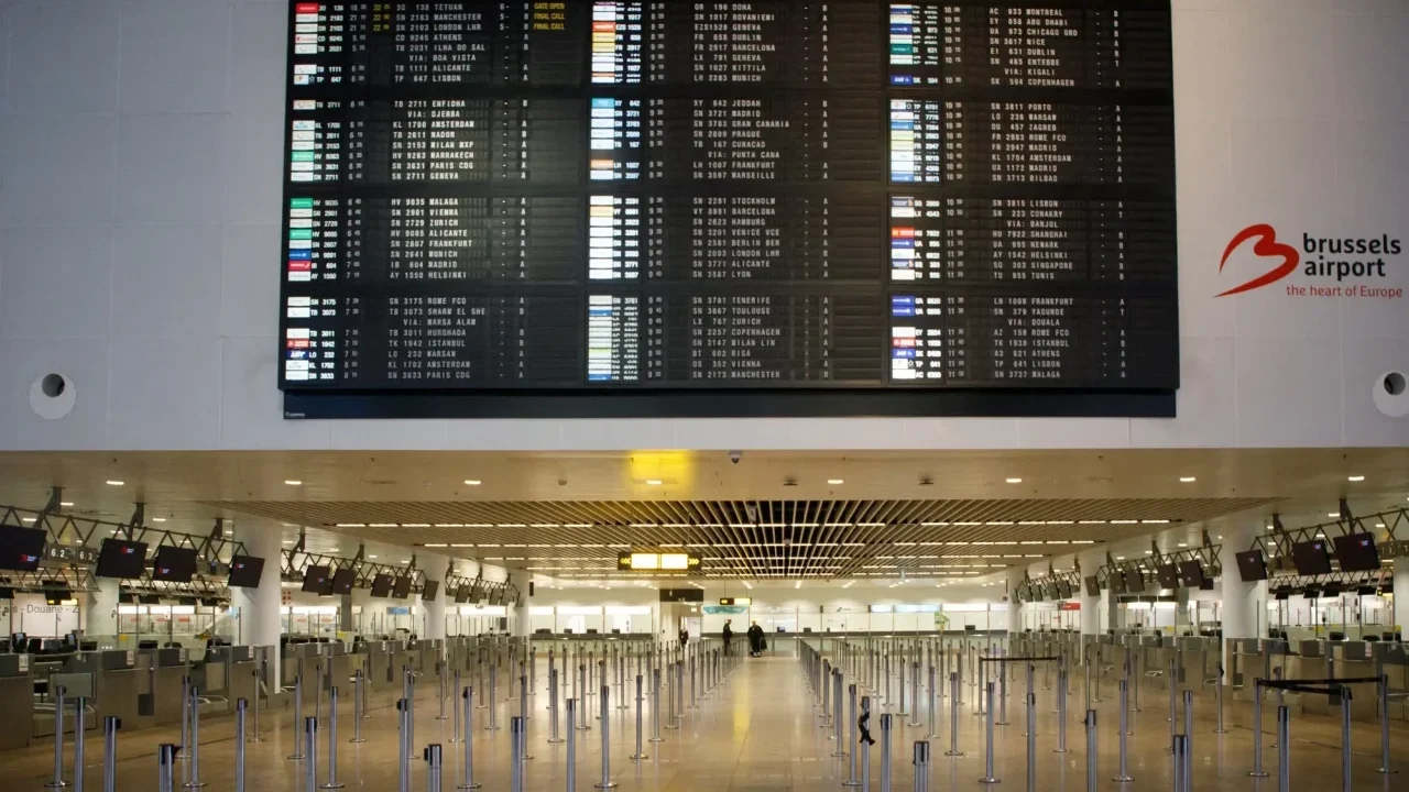 Майская забастовка в Бельгии: массовые отмены рейсов в аэропорту Брюсселя