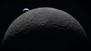 Скандал вокруг Канье Уэста в Британии: спонсоры бегут, власти думают о запрете, артист обещает «мир и любовь»