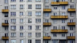 Мокрый снег и порывистый ветер испортят жителям Латвии второй день Пасхи