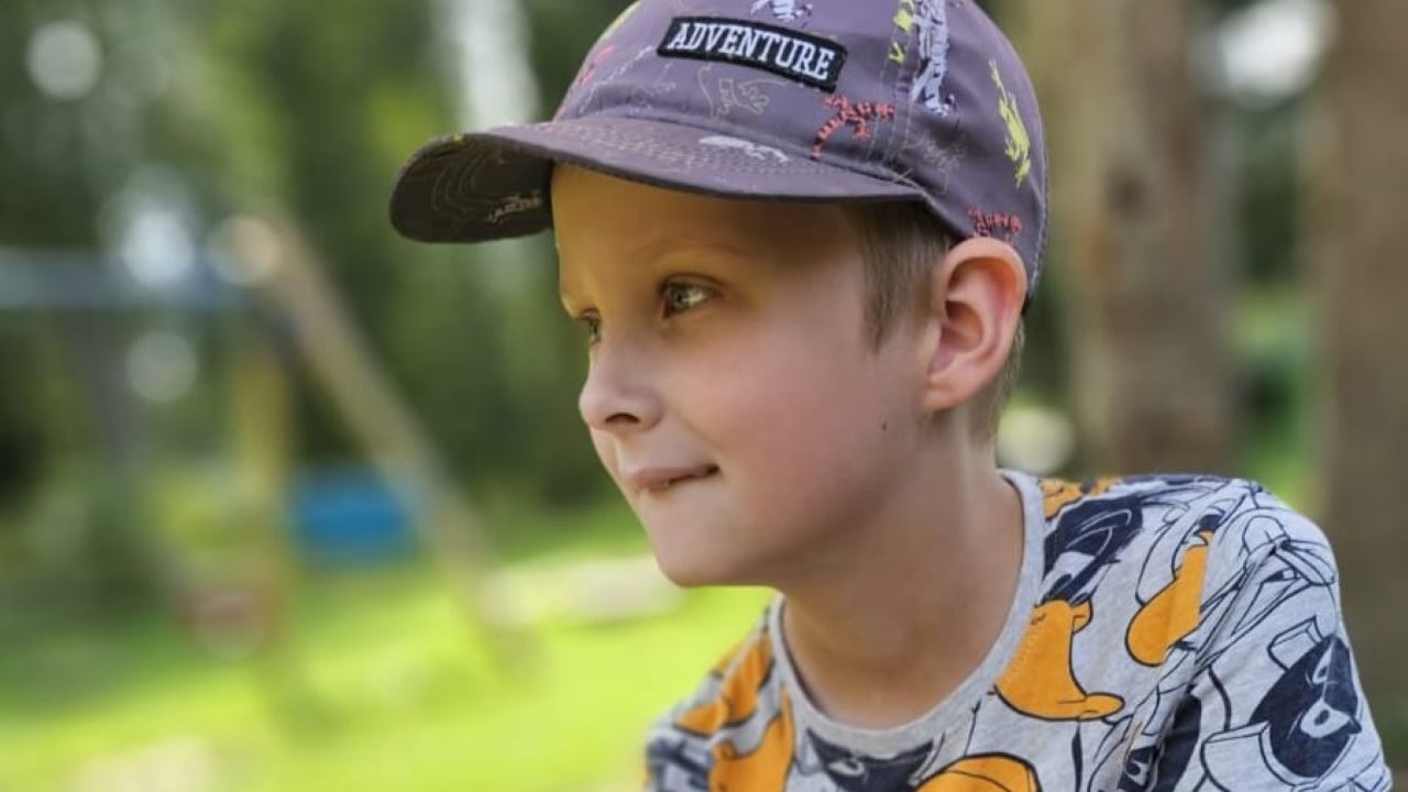 «Зеленая лампа»: для 9-летнего Динара из Айзкраукле собрана нужная на оплату лечения сумма