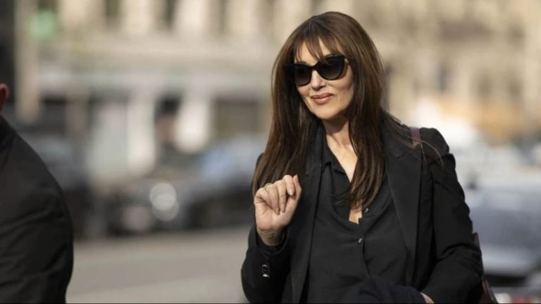 ✂️ 4 вида чёлки, которые визуально омолаживают: главный тренд весны 2026