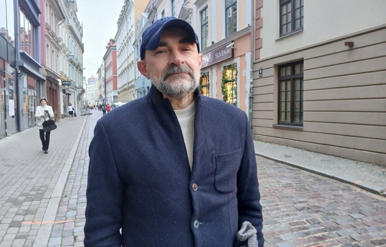 Режиссера Сергея Голомазова уволили из Рижского русского театра им. М. Чехова