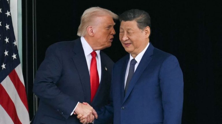 Дональд Трамп в гостях у Си Цзиньпина: что в программе
