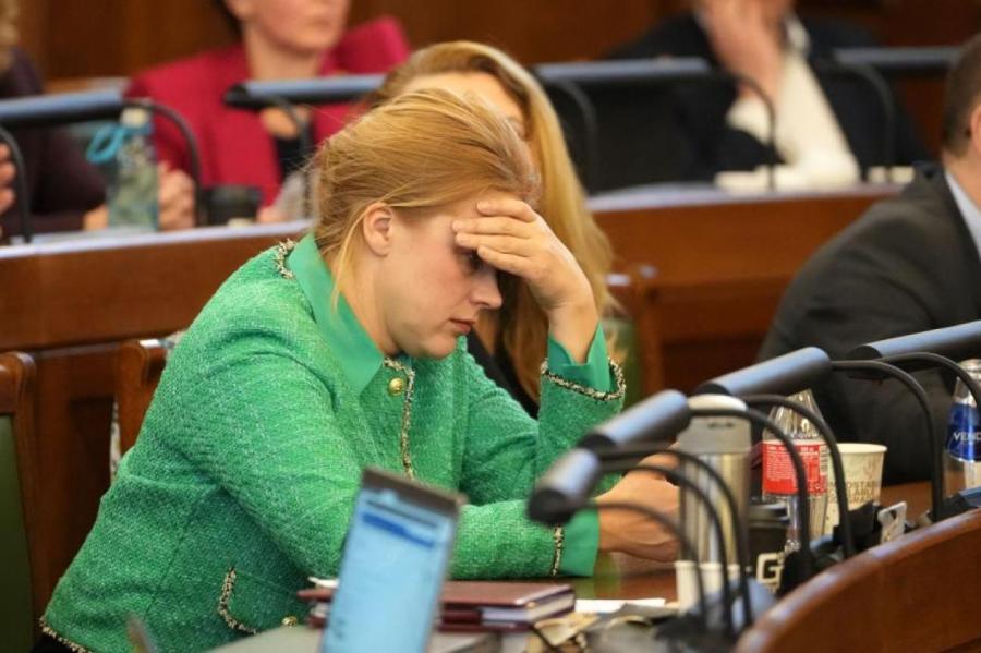 Сейм Латвии сегодня может проголосовать за отставку действующего правительства Эвики Силини