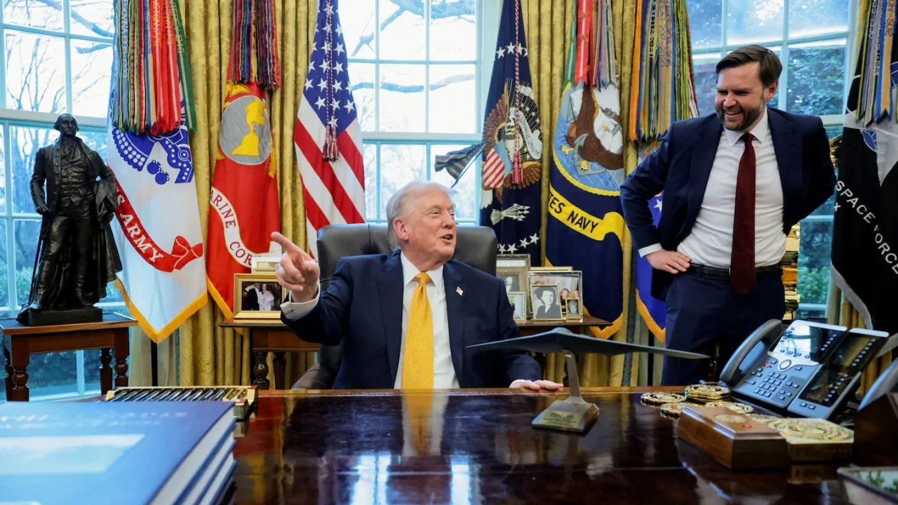 В Белом доме рассказали о секретном письме Трампа для Вэнса - «на всякий случай»