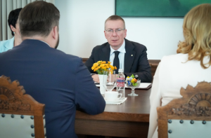 президент Латвии Эдгар Ринкевич во время переговоров о формировании нового правительства после отставки Эвики Силини