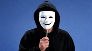 Семь из десяти работающих жителей Латвии заняты в сфере услуг - новые данные CSР