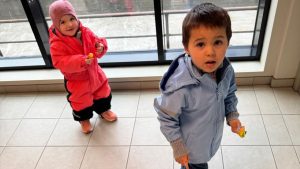 «Зеленая лампа»: одному из двойняшек, 6-летнему Артему, нужна помощь для оплаты терапии