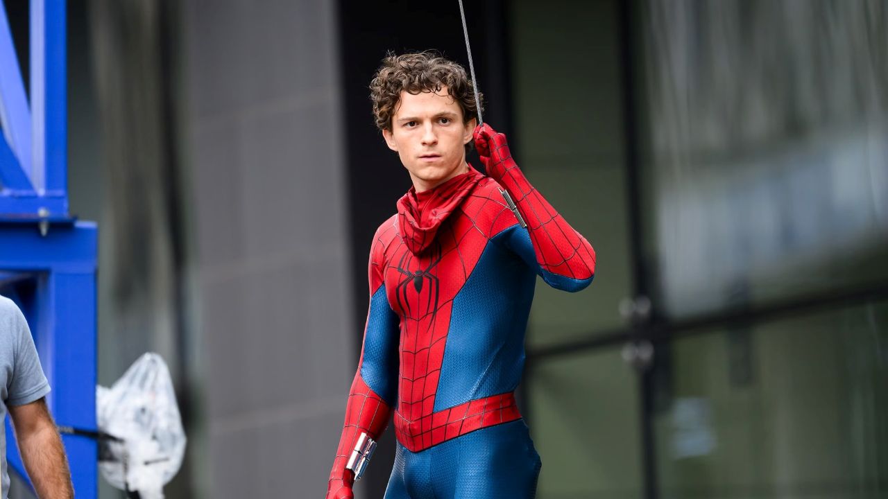 Том Холланд хочет стать наставником для следующего Человека-паука в Marvel