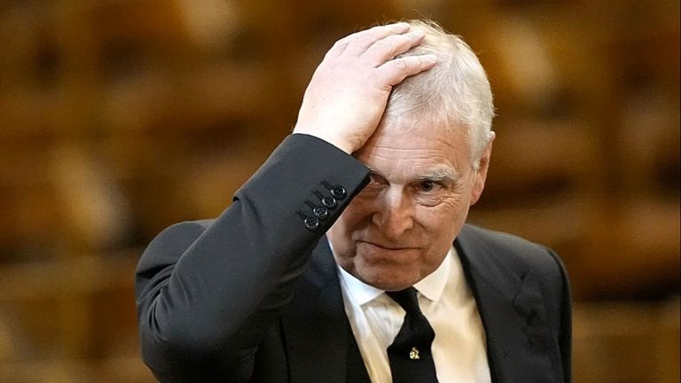 Мужчина, напавший на брата короля Карла III, предстал перед судом