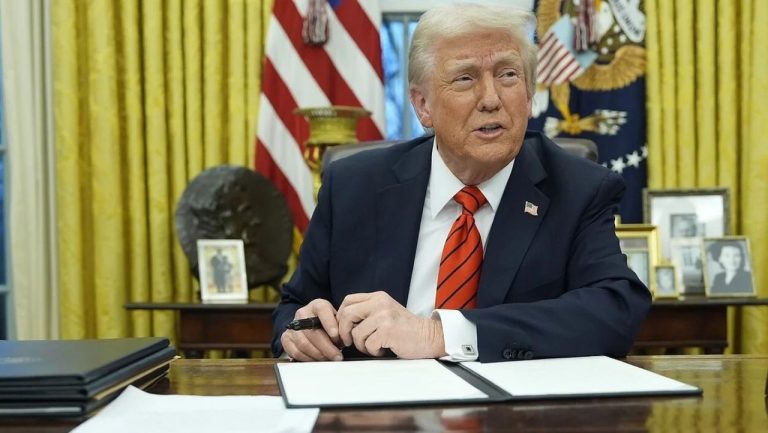 США и Иран подписали мирный меморандум: Ормузский пролив снова открыт