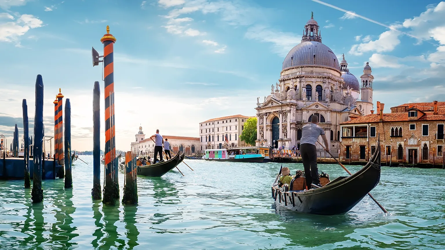 Новый мэр Венеции хочет поднять входной сбор до 50 евро