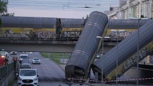 Безос: Человечество должно отправиться на Луну, чтобы спасти Землю