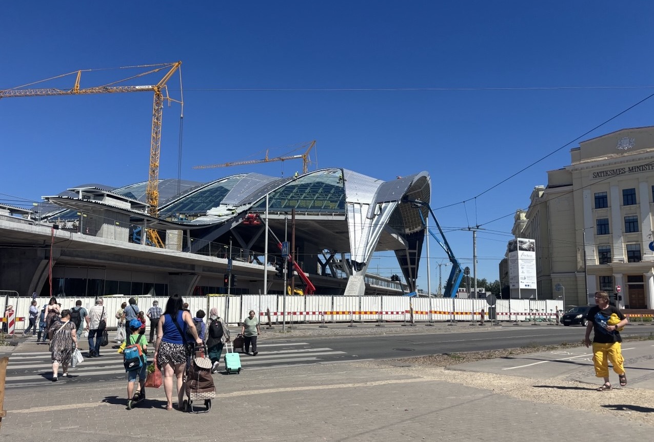 Генеральный прокурор Латвии пообещал назвать имена подозреваемых по делу Rail Baltica до конца года