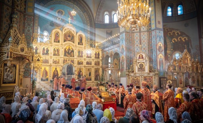 Латвийская Православная Церковь приглашает на июльские праздничные богослужения в честь чтимых икон и святых
