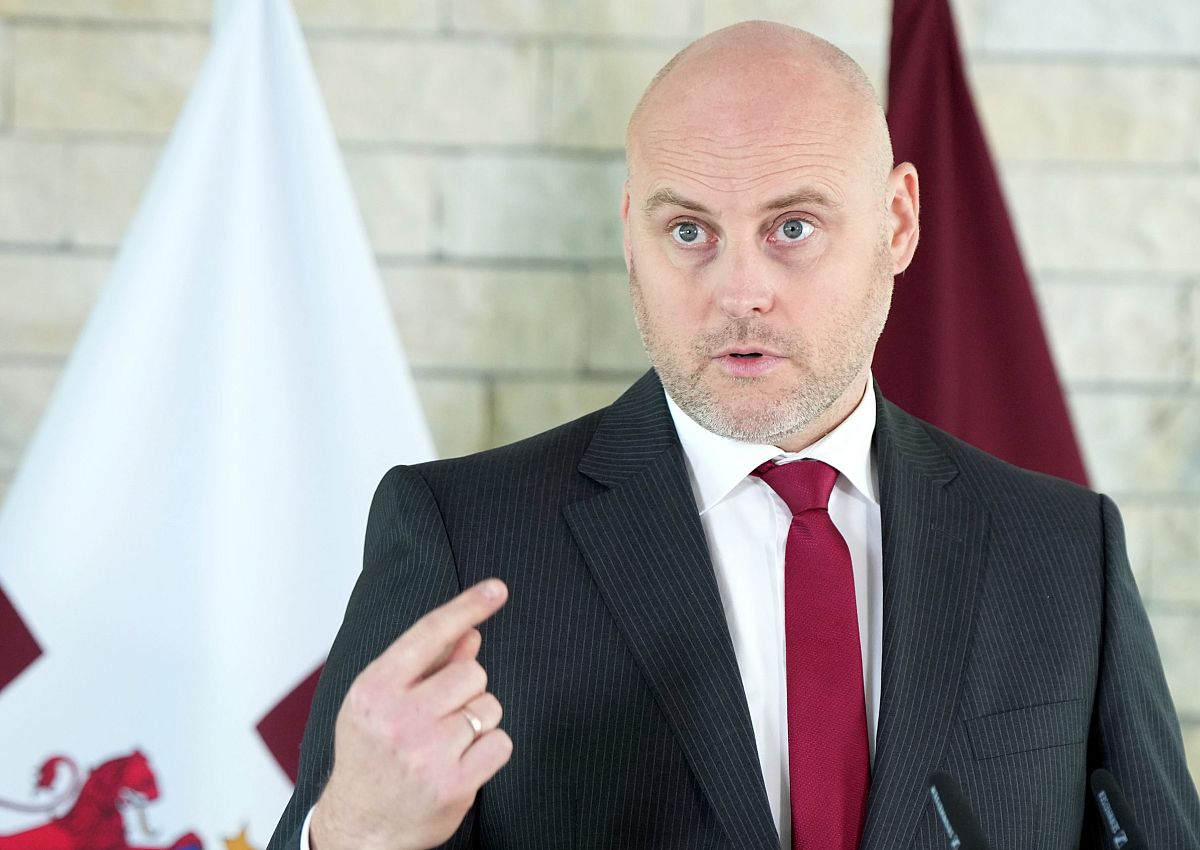 Глава правительства пообещал найти и наказать виновных в миллионных махинациях с государственными IT-закупками