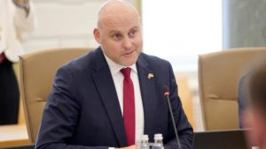 Совет CSDD уходит в отставку: министр сообщения призывает к увольнению всё правление