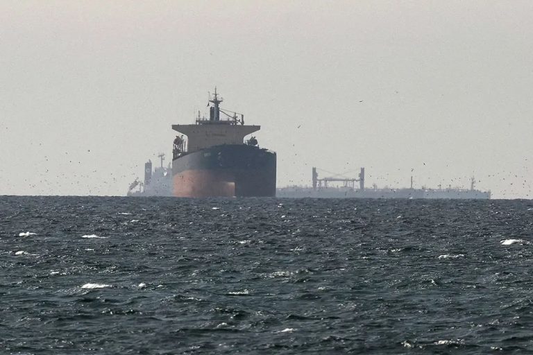 США создали тайный коридор для вывоза нефти через Ормузский пролив