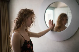 Эта цепочка кажется хаотичной, если не заметить одну деталь