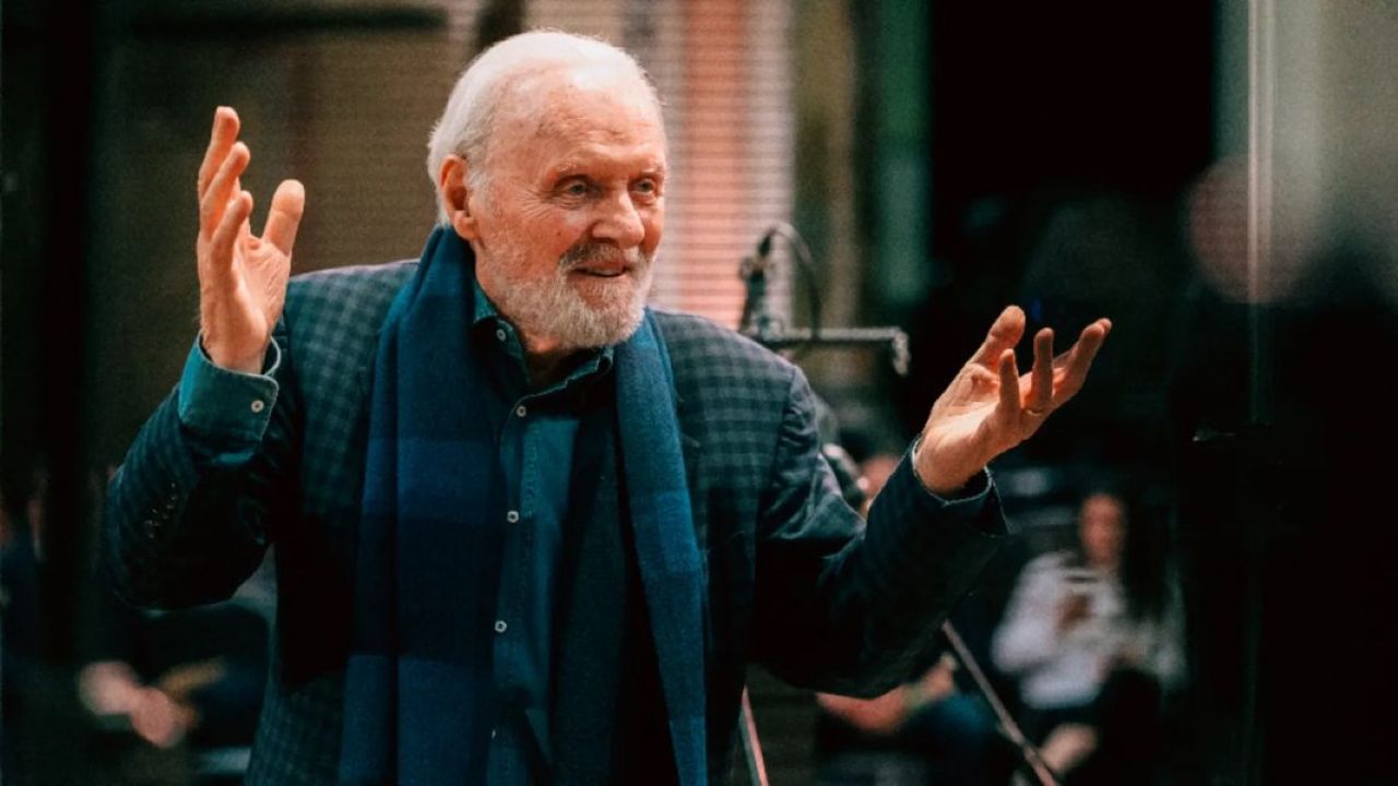 88-летний Энтони Хопкинс выпустил дебютный альбом: музыку он пишет с детства