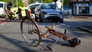 Поезда в Латвии возвращаются к расписанию после ущерба от бури