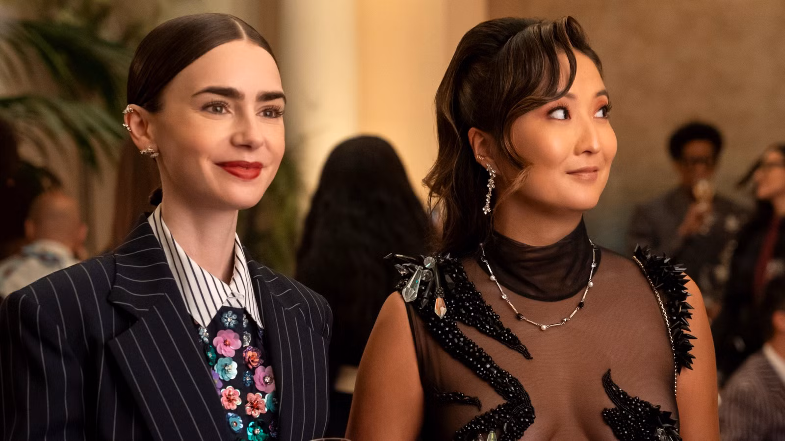 5 сериалов Netflix для хорошего настроения: когда хочется просто включить - и немного выдохнуть